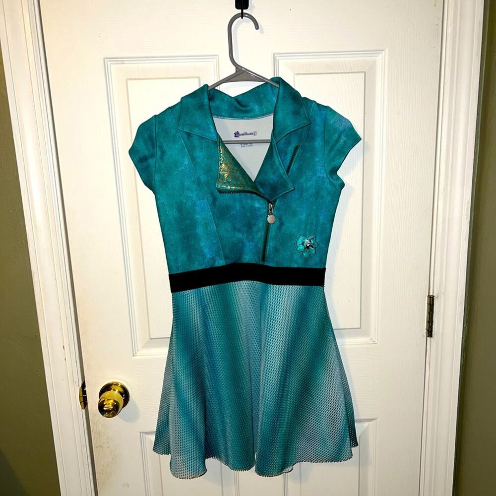 Disneys Descendants 3 Uma girls costume size L (10/12) - Picture 1 of 4